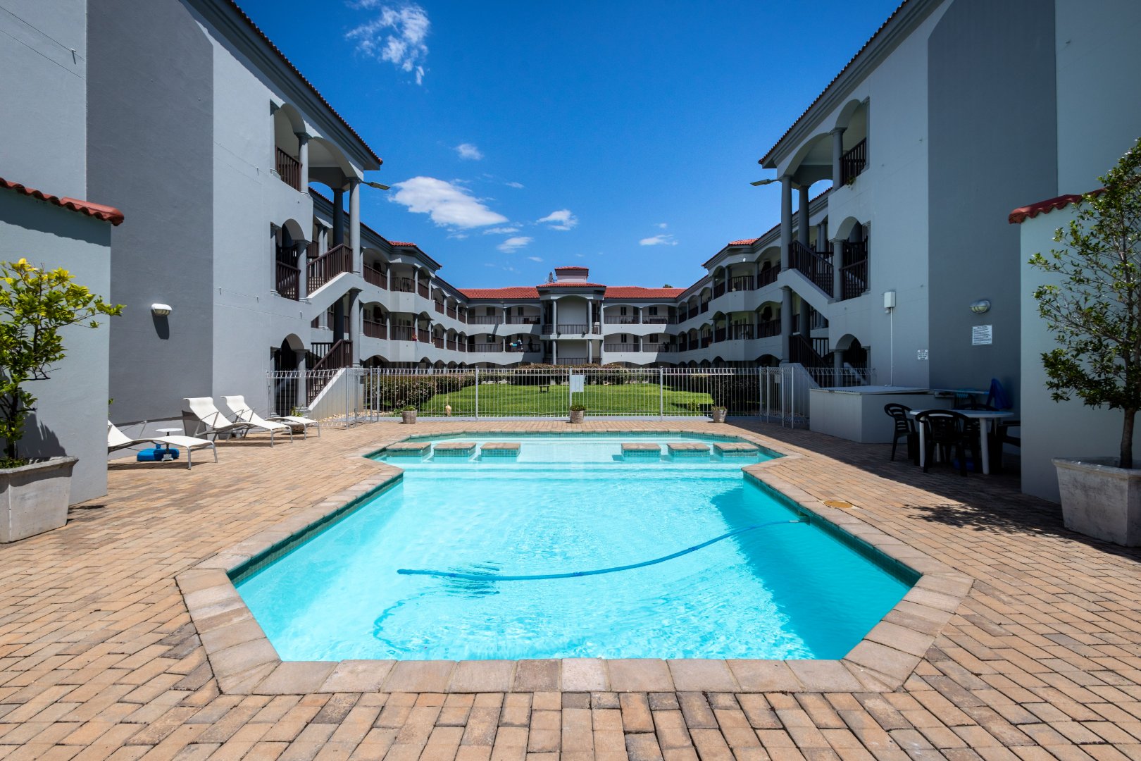 3 Bedroom Property for Sale in Green Point Mews Western Cape